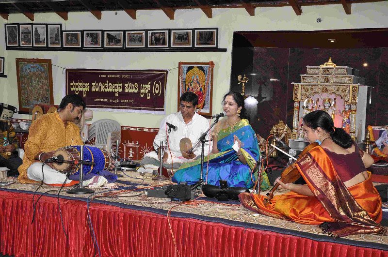 014 - Vid Manasi Prasad - Vid Nalina Mohan - Vid B S Anand - Vid Vyasavittala.JPG